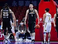 包含张三归队，球队声势大涨迎战CBA新赛季的词条